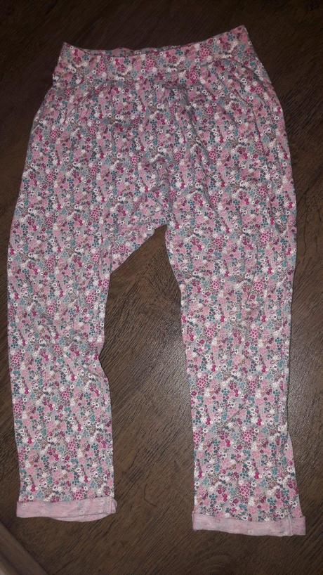 Tenke nohavice, next,110