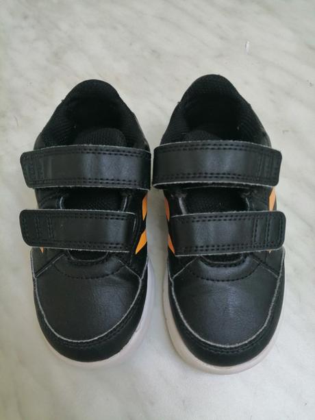 Botasky pre chlapcov adidas vel. 25, adidas,25
