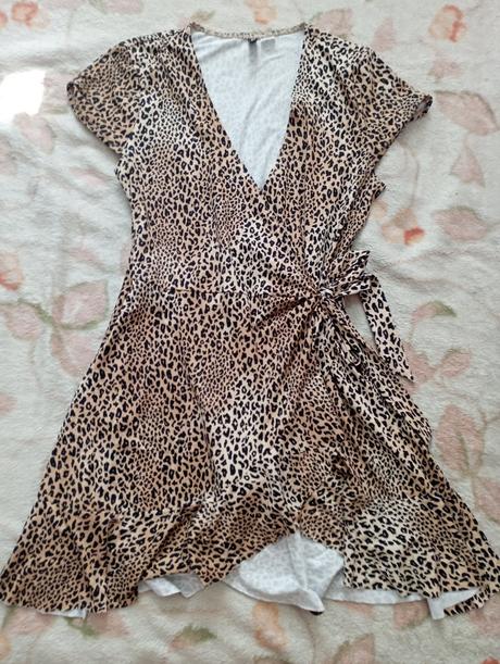 Sexi leo šaty, h&m,m