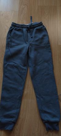 Teple teplaky, reserved,152