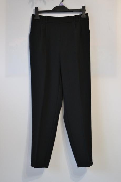 Čierne nohavice s vysokým pásom l, l