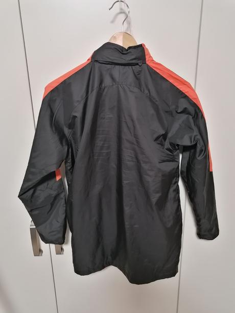 Bunda šuštiaková, 152