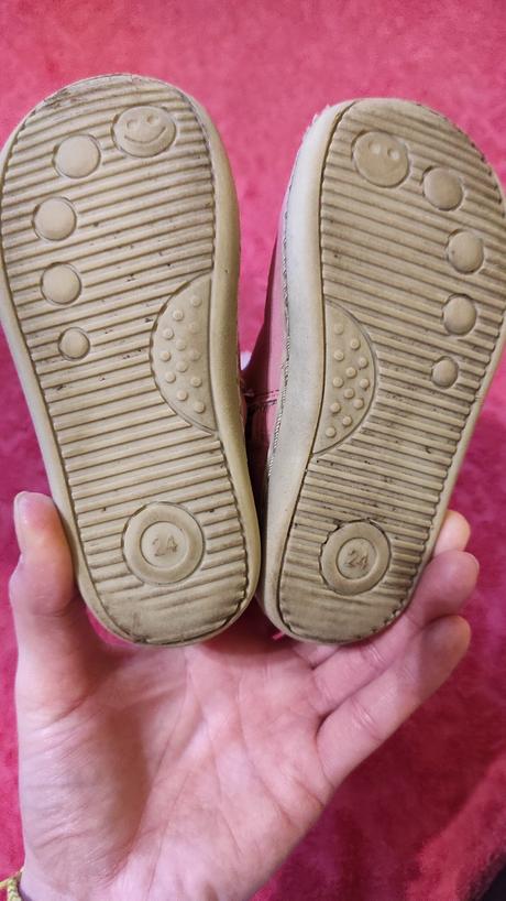 Čižmy, crocs,24