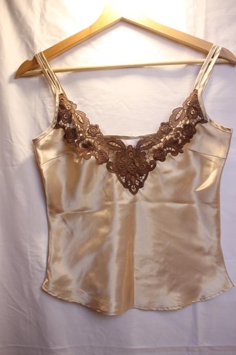 Zlaté saténové tielko h&m s čipkou  vintage / y2k, h&m,36