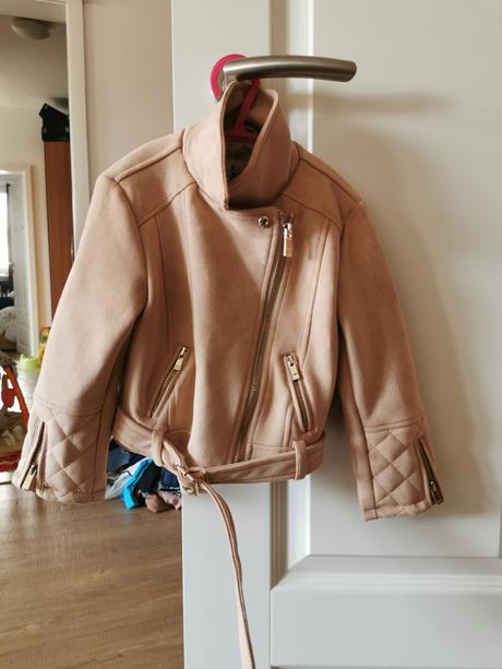 Bezova bunda, river island,98