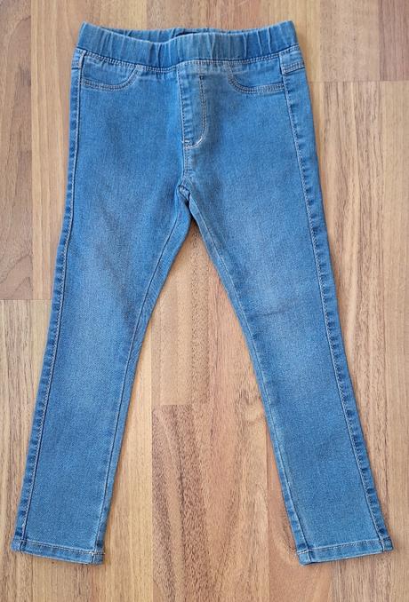 Džegíny, in extenso,104