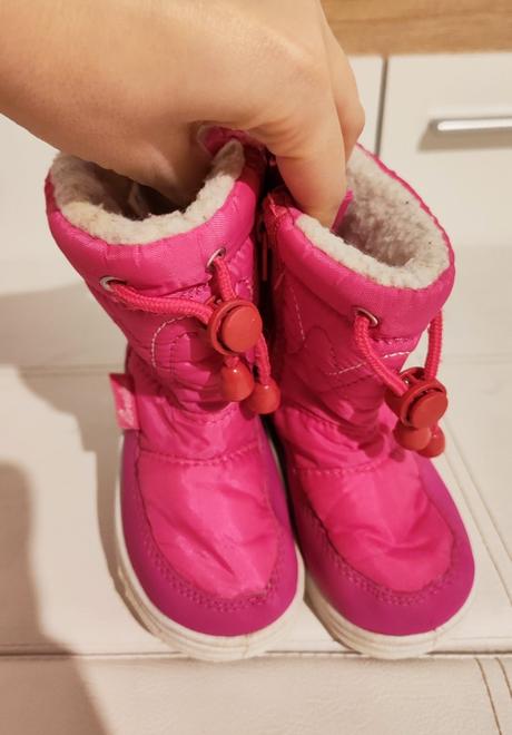 Snehulky cortina, 22