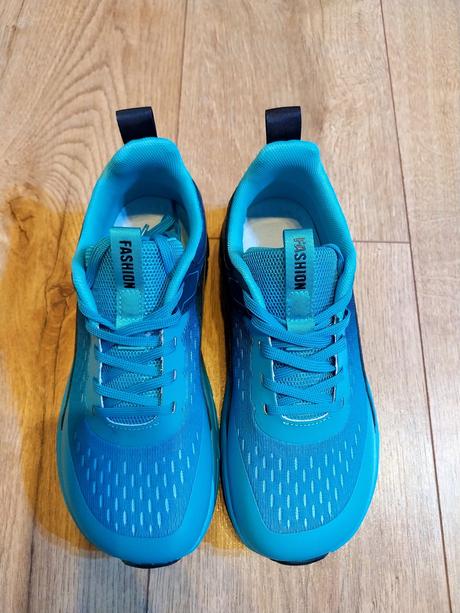 Tenisky z aliexpresu, 37