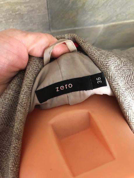 Zero krásny kabatik v. 36, 36