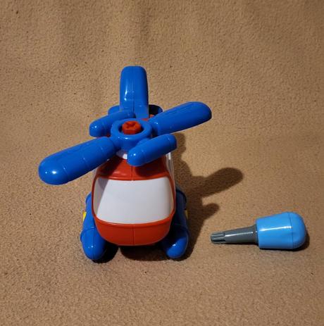 Lietadielko na skrutkovanie, 