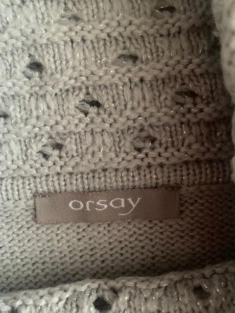 Bluzky,tricka,svetriky,upletove saty, xs