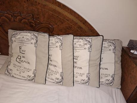 4x dekoračný vankúš, 