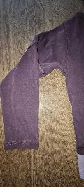 Tmavofialové tričko, 134