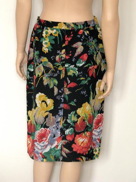 Kvetovaná farebná letná sukňa, 40