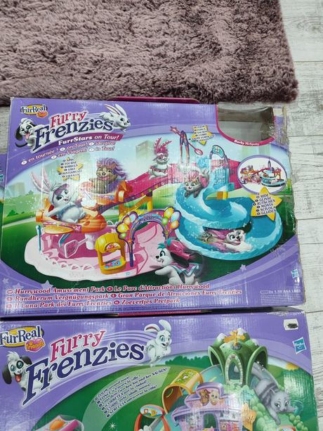 Furry frenzies interaktívne dráhy a škrečkovia, 