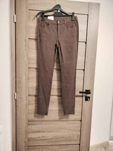 Nohavice elastické slim, 40