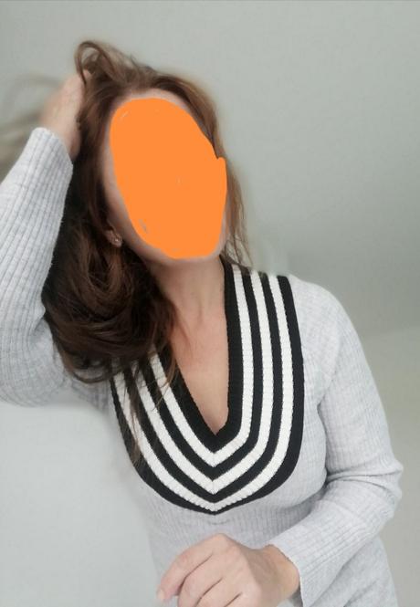 Zaujímavé pletené šaty vm-l, m