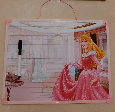 Magneticka nastenka princess,