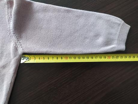 Svetrík s gombíkmi, lupilu,92