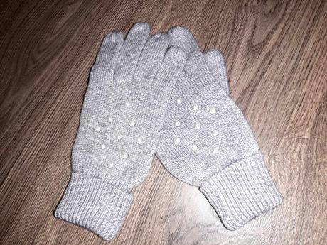 Rukavice zara s perlickami, zara