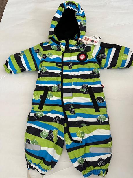 Overal do snehu, lego,74