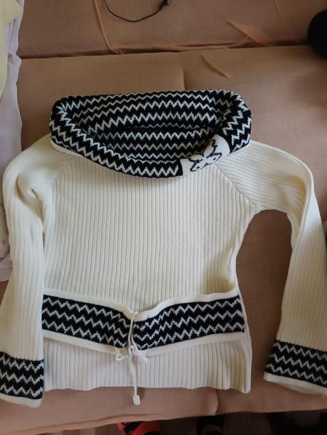 Damsky sveter natahovaci, 42