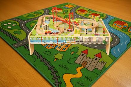 Drevená vláčiková dráha carousel,