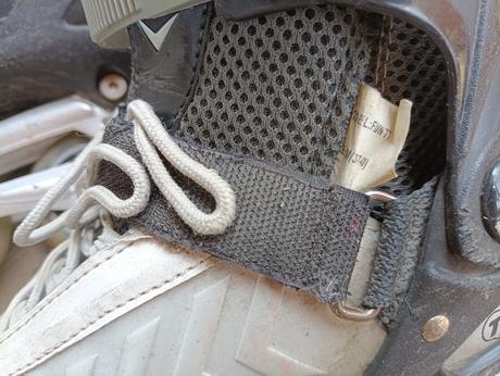 Kolieskové korčule, 38