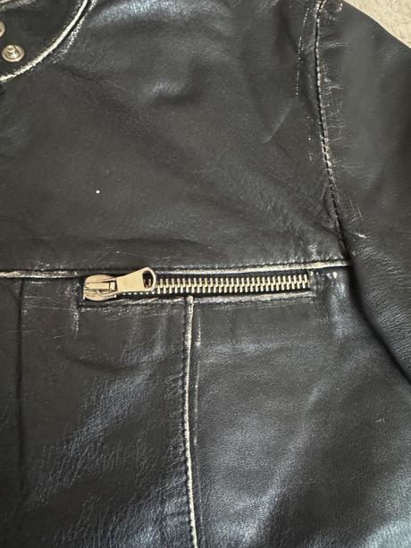 Čierna kožená bunda veľkosti s, s