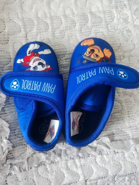 Papuče labková patrola, 24