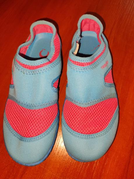 Plážová obuv do vody, tribord,34