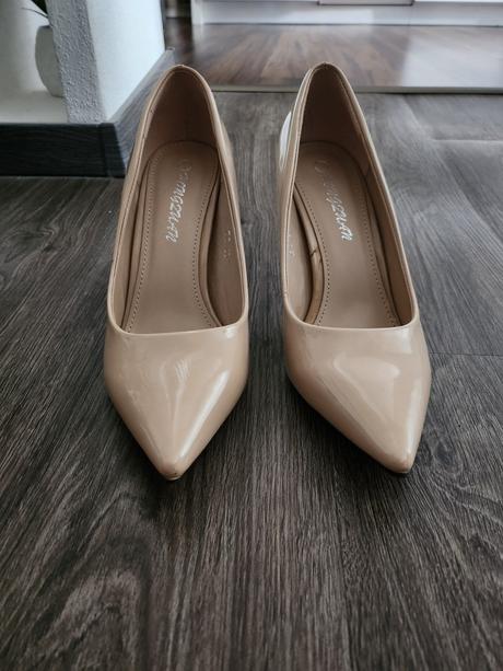 Bezove lakovane lodicky, 39