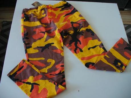 Maskáčové tepláky 36, 36