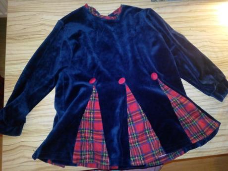 Teplaky  a tricko, 110