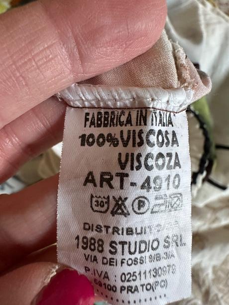 Taliansky viskozovy komplet,