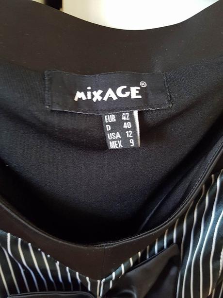 Príležitostné šatičky, 42
