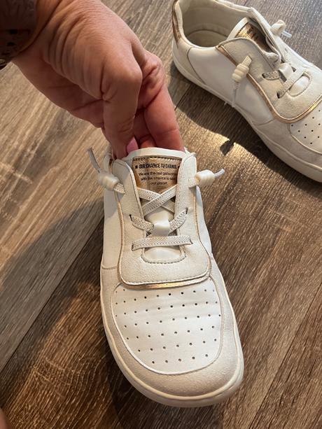 Barefoot celoročné tenisky, 32