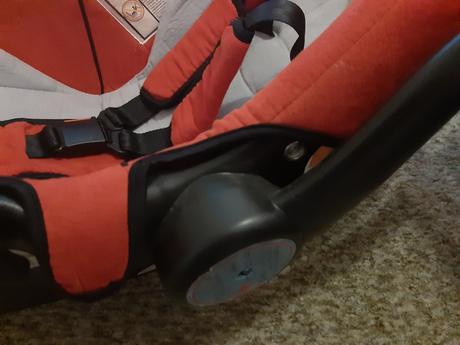 Detská autosedačka,