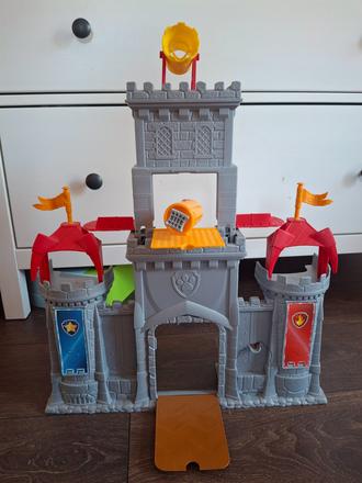 Hrad labkova patrola, 