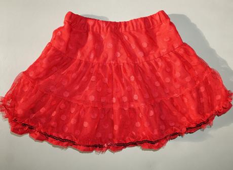 98 bodkovana sukna +next vianocne tricko ,2-3 r., next,98