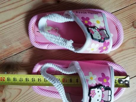 Šľapky hello kitty, 21