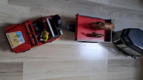 Jeep a vlek bruder,