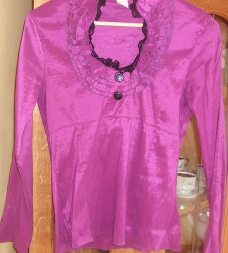 Slávnostná fialová blúzka, m