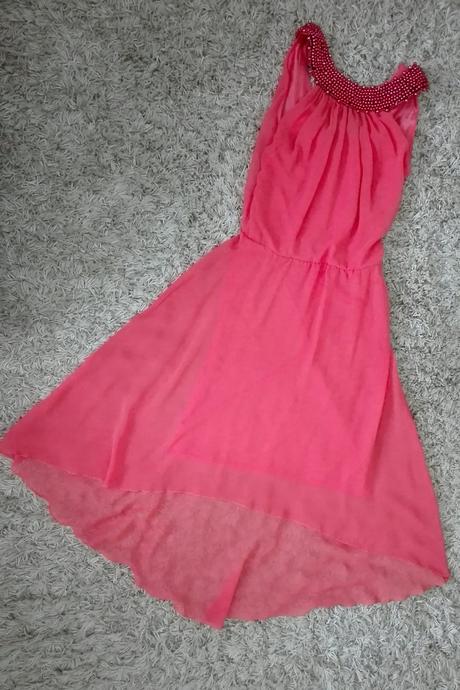 Dámske spoločenské šaty, 36