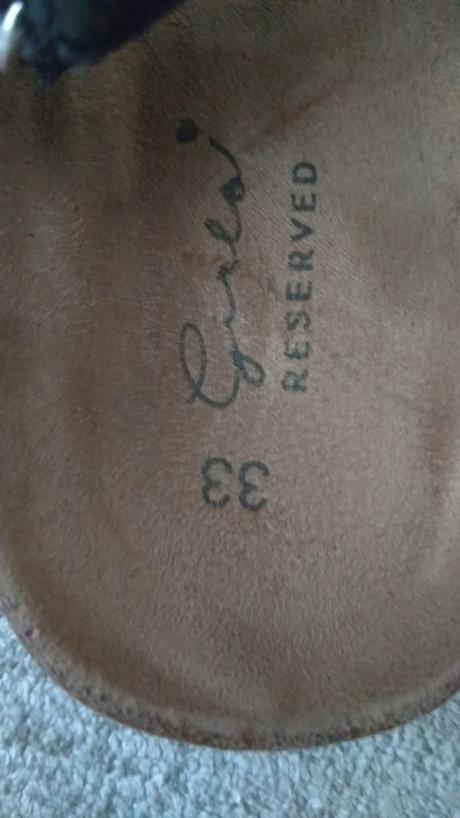 Predám, reserved,33