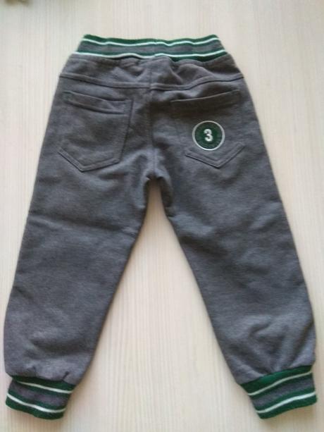 Rifle aj nohavice, 92