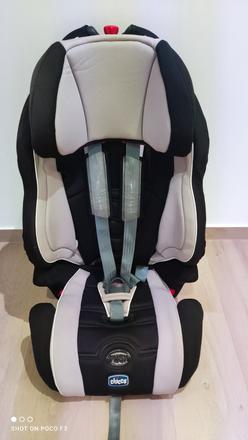 Autosedačka chicco, chicco