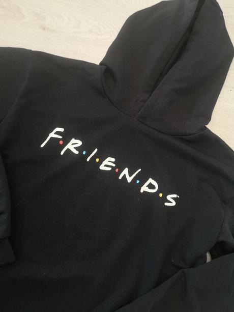 Mikina friends, sinsay,158