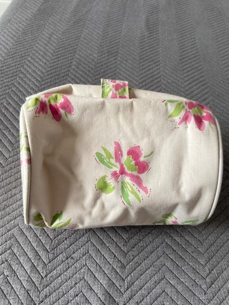 Kozmeticka tasticka avon, 