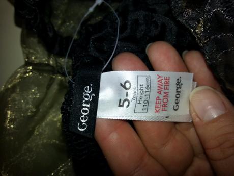 Saty  na karneval - carodejnica, 